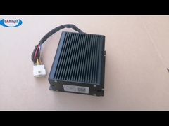 Bagian Kereta Listrik Hitam Konverter DC Kereta Golf Tipe Output Ganda 150mm*150mm*45.5mm