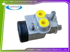 Bagian depan kanan Pompa Non Nozzle Marshell Produsen Aksesoris Bus Wisata