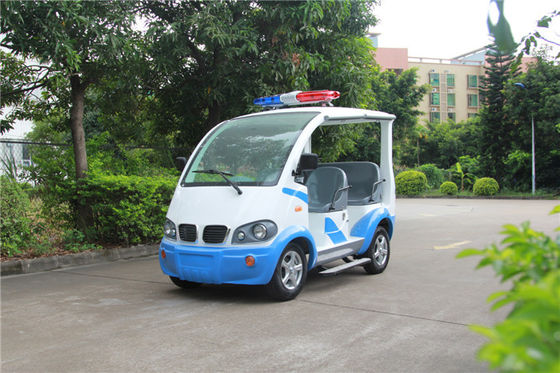 Mobil Golf Listrik Biru / Putih Dengan Toplight Fiber Glass 4 Kursi Untuk Resort