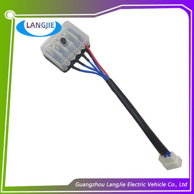 Performance Electric Golf Cart Parts For Fuse Box High Rigidity Electric Golf Cart (Bagian-bagian Performa Kereta Golf Listrik Untuk Kotak Sekring)