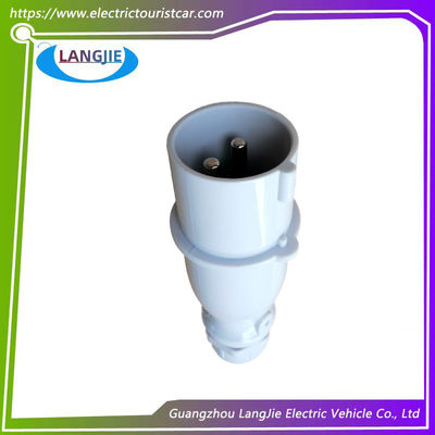 Konektor Daya Standar Colokan Y-20 013A-6 IP44 2P Untuk Marshell Golf Cart And Tour Bus