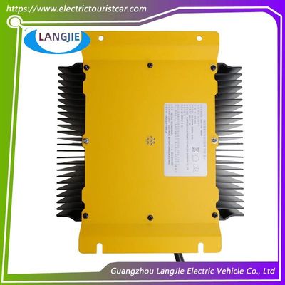 Pengisi baterai 48V Club Car Golf Cart Aksesoris Untuk EZGO RXV 48V Golf Cart